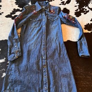 Womens Jean western dress never worn